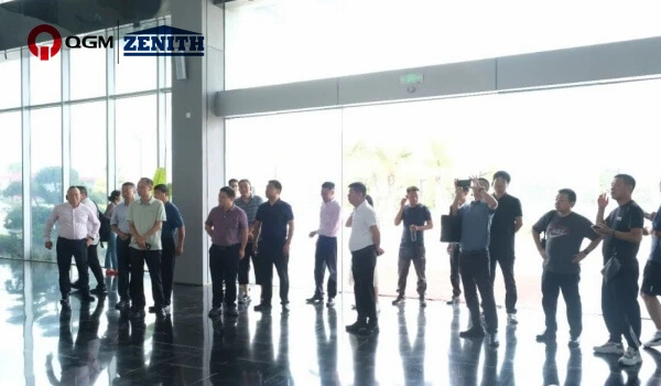 Đoàn đại biểu Mạng lưới chất thải rắn công nghiệp đến thăm Công ty TNHH Quangong để kiểm tra và trao đổi