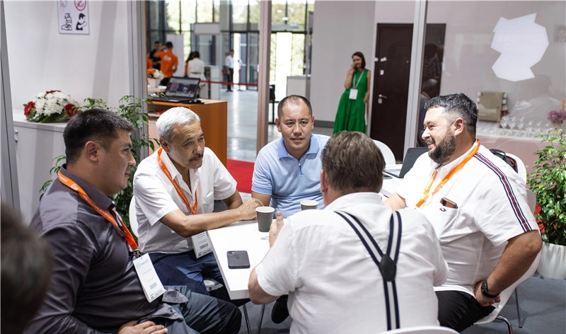 QGM-Zenith trình chiếu vào năm 2022 Triển lãm xây dựng quốc tế Kazakhstan lần thứ 28