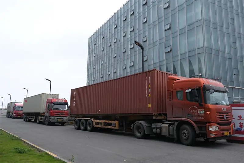 Máy làm gạch QGM được vận chuyển đến Trung Đông, giúp xây dựng khu vực có bước tiến nhảy vọt mới